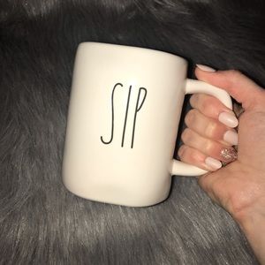 NWOT Rae Dunn “sip” mug